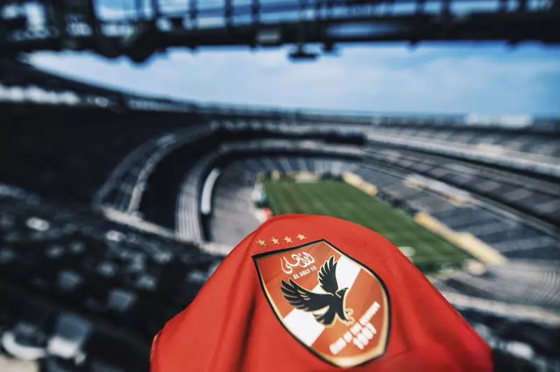 الأهلي يعزز حضوره التسويقي من خلال شراكة مع راعٍ جديد