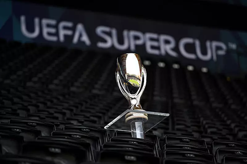 باريس سان جيرمان وتوتنهام: صراع الأبطال في كأس السوبر الأوروبي 2025